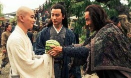 田地吃瓜照片,夏日悠闲时光