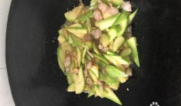 吃云南小瓜呕吐,美味与不适的奇妙碰撞