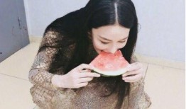 吃瓜学妹眼睛图片,一场视觉盛宴