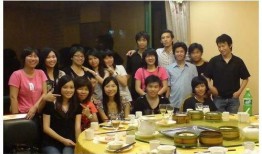 年底聚会吃瓜视频,揭秘聚会吃瓜视频背后的欢乐瞬间