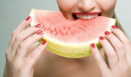 吃瓜甲沟炎,夏日饮食健康警示