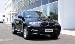 带你吃瓜宝马,宝马“吃瓜”背后的故事与魅力