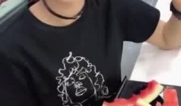 小梗妹吃瓜,揭秘娱乐圈那些不为人知的幕后故事