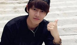 任嘉伦吃瓜娱乐,揭秘明星幕后趣事