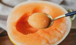 吃铁片后可以吃蜜瓜吗,食用搭配指南