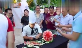 吃瓜群众速围观,揭秘娱乐圈最新热点事件