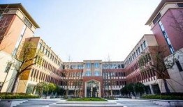 云和育英吃瓜中心