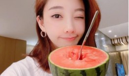 粉丝吃瓜反应,娱乐圈最新瓜料，吃瓜群众纷纷围观！