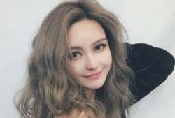 女生发了吃瓜,女生朋友圈“吃瓜”背后的秘密