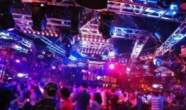 长沙酒吧DJ吃瓜