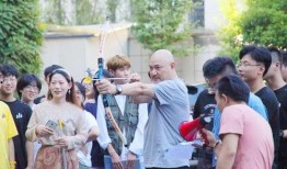 越南舞吃瓜,探寻东南亚独特美食文化之旅