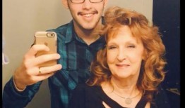 吃瓜的曾奶奶,揭秘老一辈的休闲生活