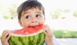 新年吃瓜好不好,传统习俗中的趣味与寓意