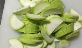 孕期吃蒲瓜,营养美味两不误