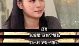 吃瓜假笑女孩,揭秘网络红人的崛起与争议